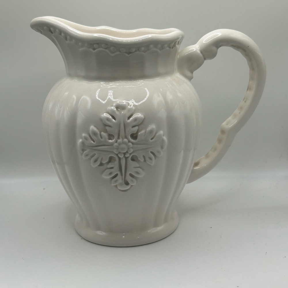 NWOT Beautiful Small Pitcher cream colored Ceramic Pitcher - 6” inches T…
